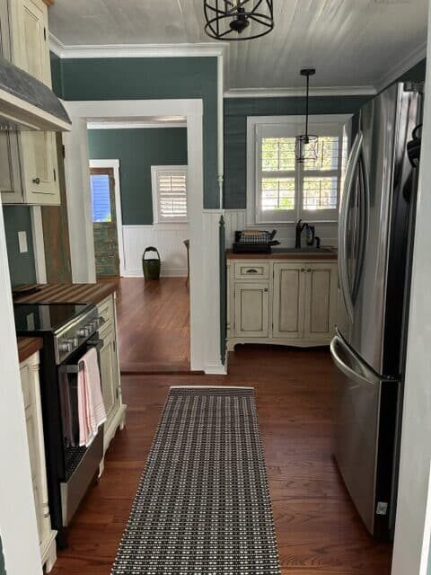 Garden Cottage kitchen