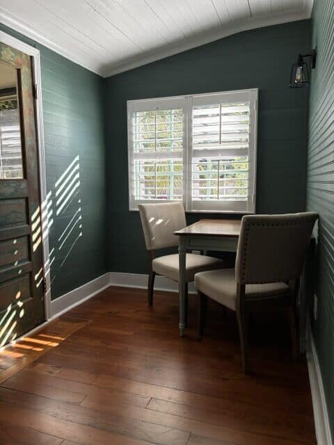 Garden Cottage sitting area